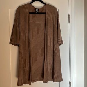 Short sleeve cardigan